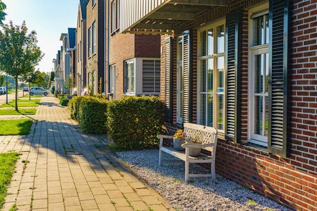 paisible Zásadách immobiliers Notre pour biens périphérie